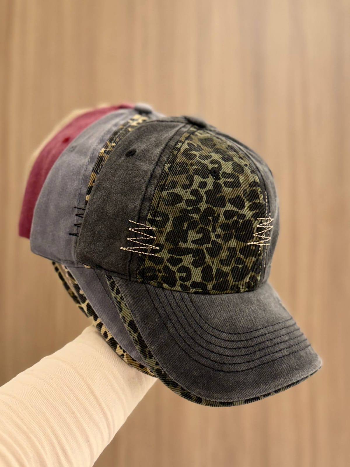 Stylish cap with a modern leopard touch