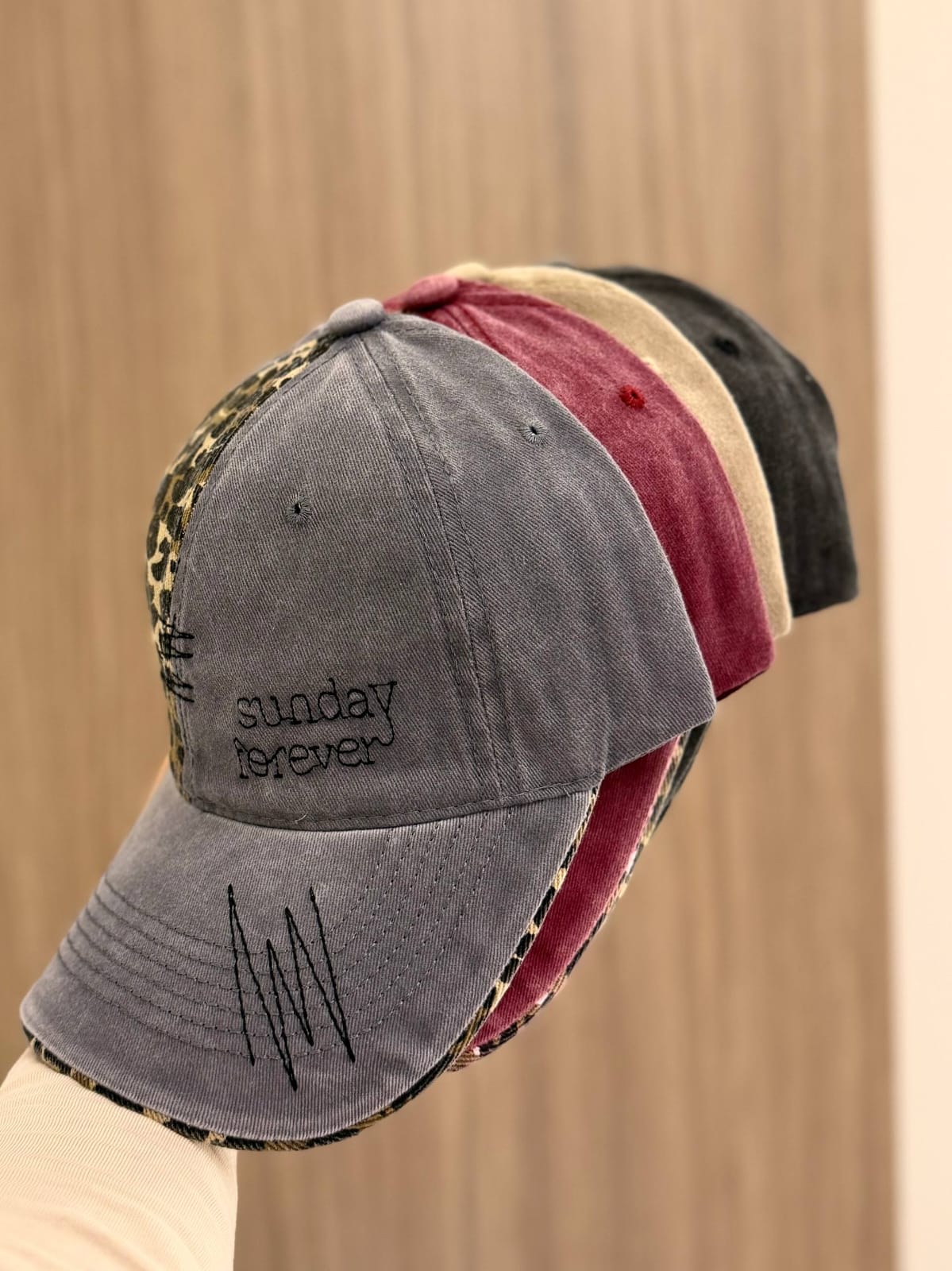 Stylish cap with a modern leopard touch