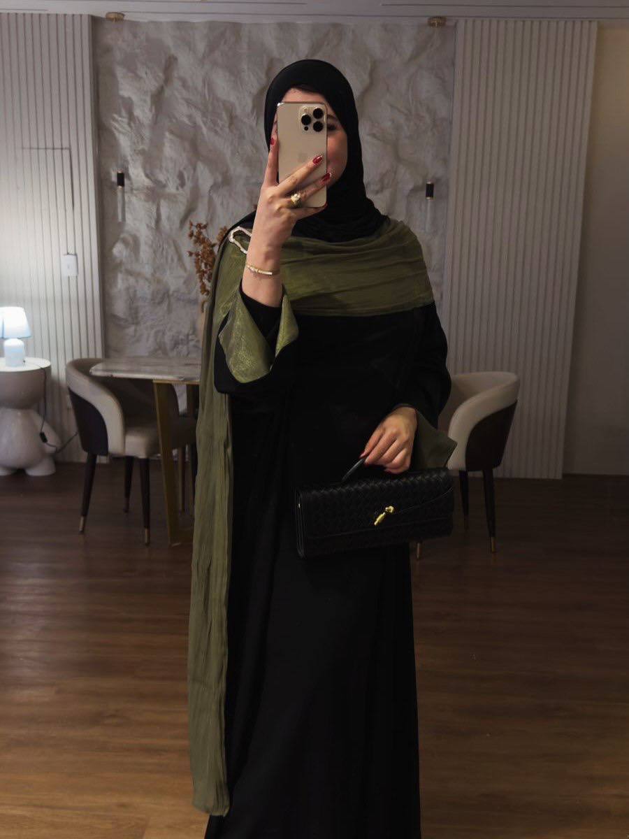 Kaftan Rawazlin with scarf