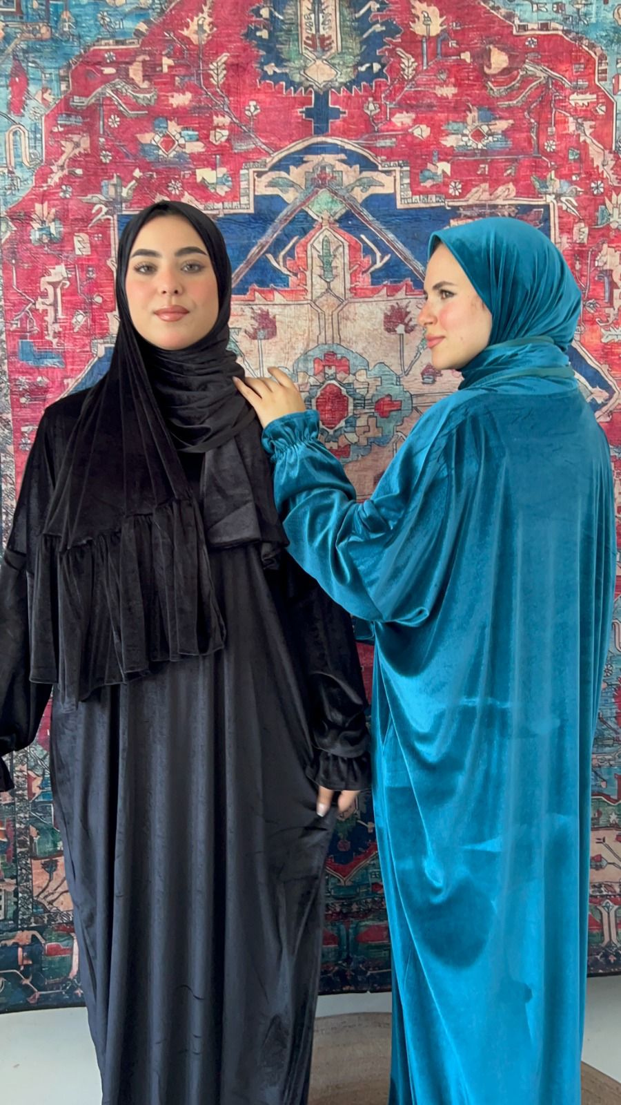 pleated velvet abaya