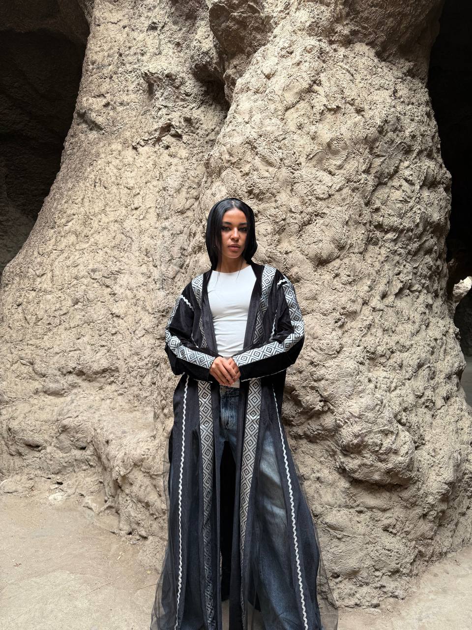 Velvet kaftan in a hill