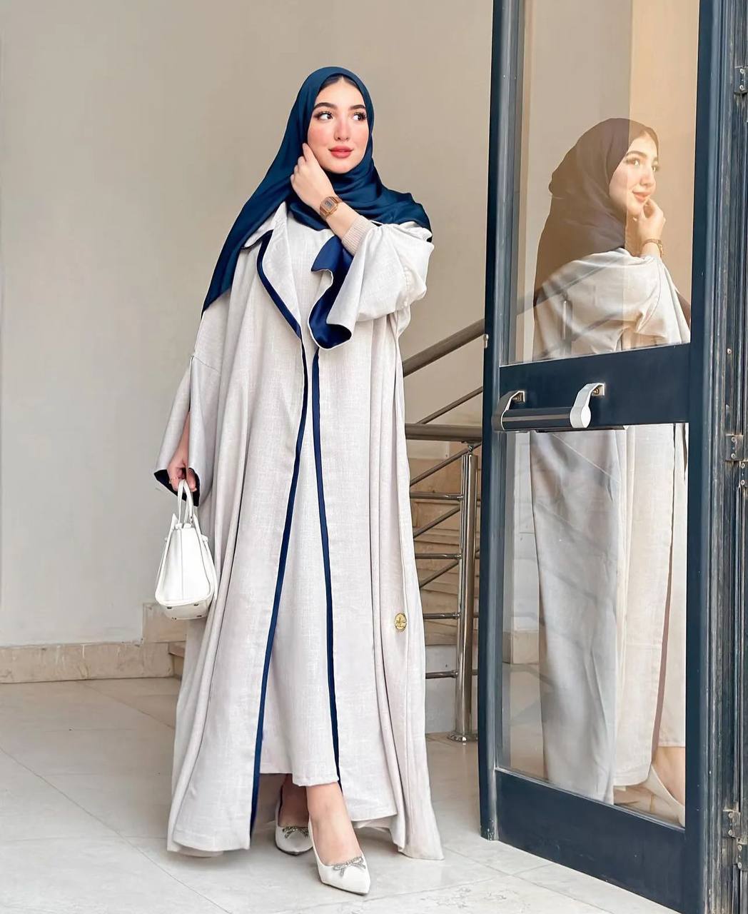 Linen kaftan with veil