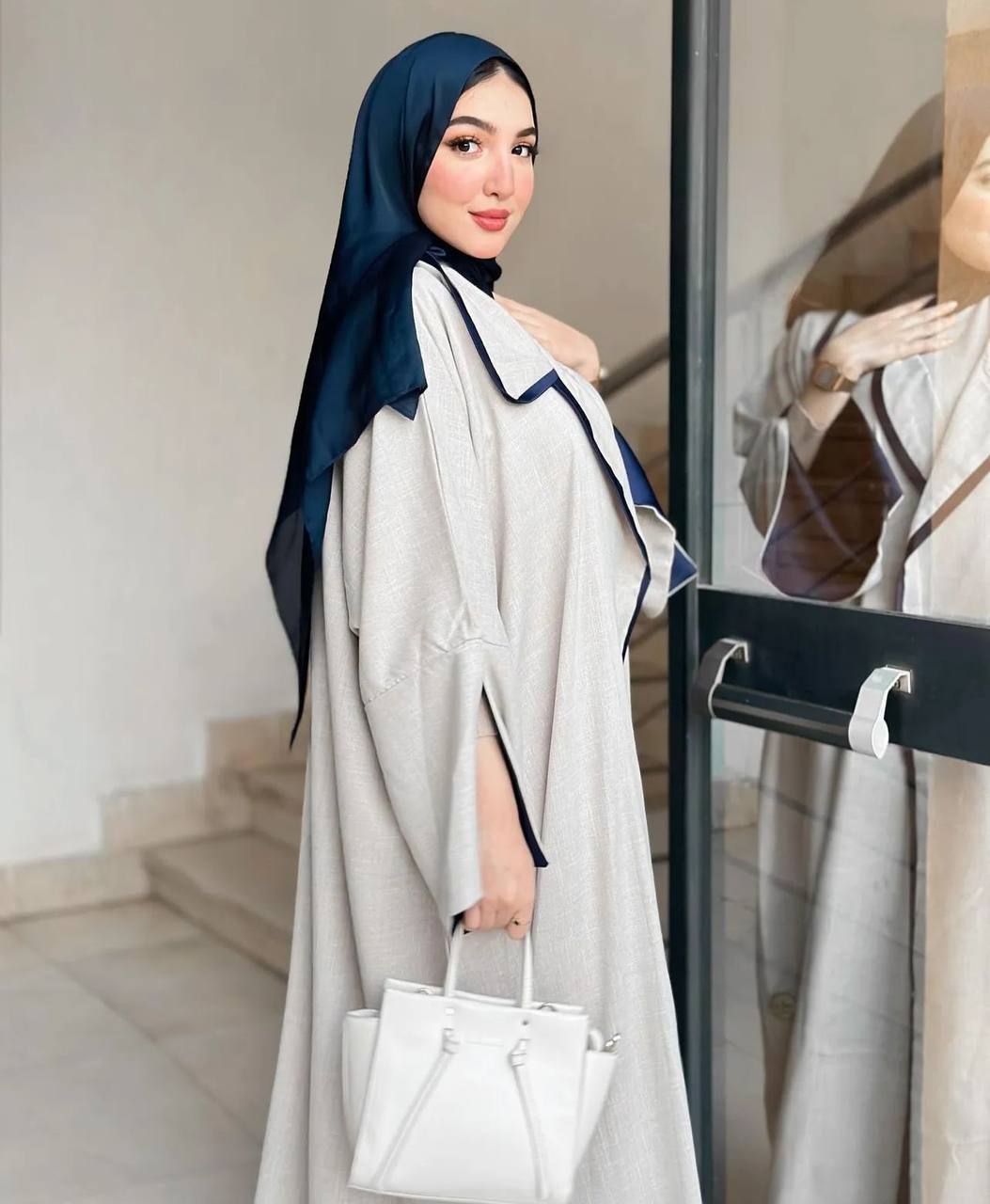 Linen kaftan with veil