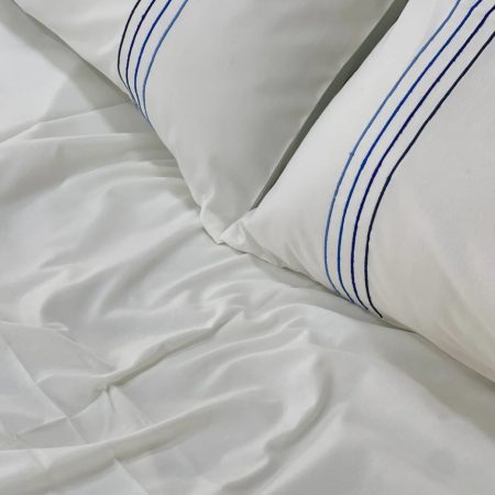 4-piece embroidered bed set