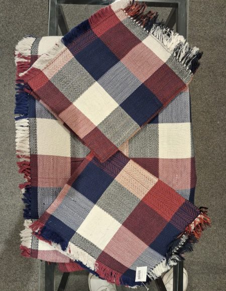 Handmade Egyptian cotton bedspread with 2 pillowcases